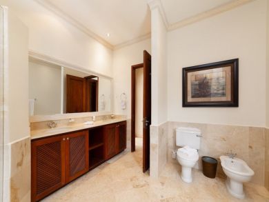 Barbados Home 942544