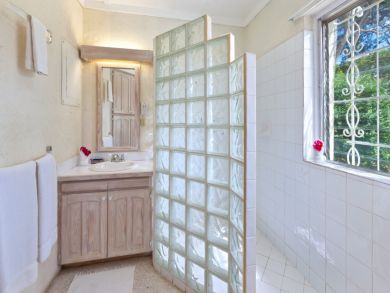Barbados Home 942558