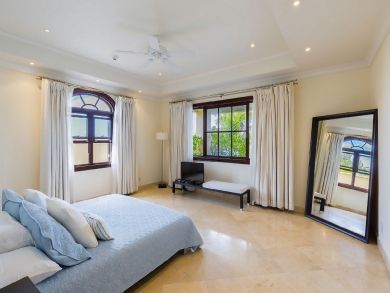 Barbados Home 942570