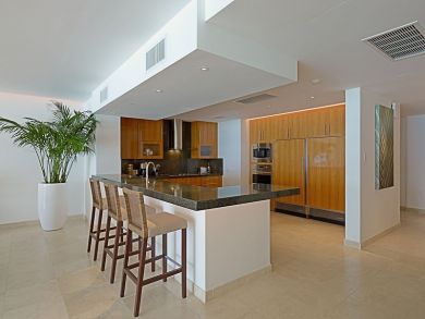 Barbados Condo 942581