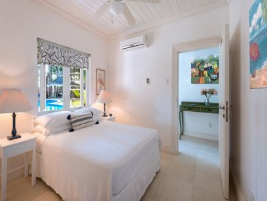 Barbados Home 942598