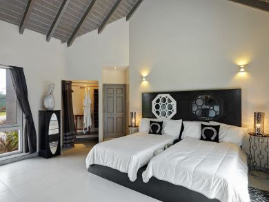 Barbados Home 942615