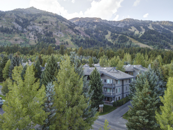 Teton Village Vacation Home Plus Loft Sleeps 8 Guests