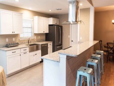 Spacious Destin Vacation Cottages Sleeps 50 Guests