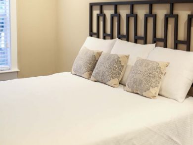 Spacious Destin Vacation Cottages Sleeps 50 Guests