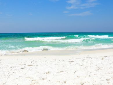 Spacious Destin Vacation Cottages Sleeps 50 Guests