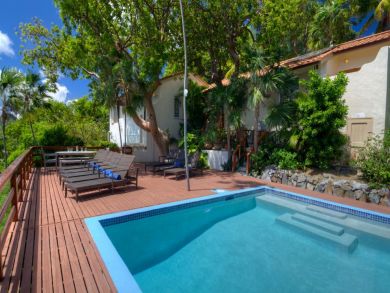 British Virgin Islands Home 942667