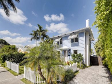 West Palm Beach Vacation Home Sleeps 10 Guests