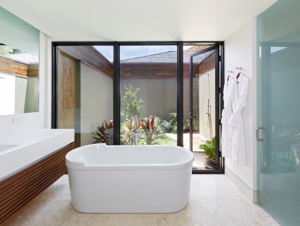 Gorgeous Vacation Rental Located on Beach with Ocean Views