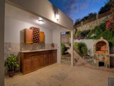 British Virgin Islands Home 942704