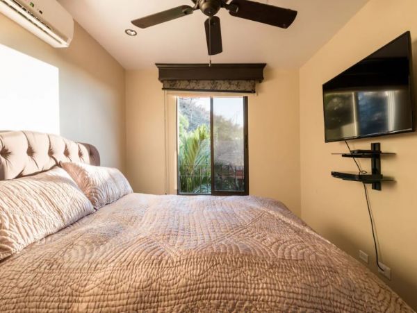Costa Rica Luxury Vacation Rental Pool Home Sleeps 10