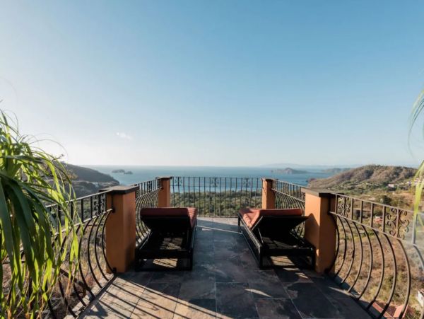 Costa Rica Luxury Vacation Rental Pool Home Sleeps 10