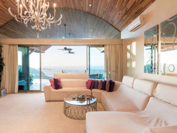 Costa Rica Luxury Vacation Rental Pool Home Sleeps 10