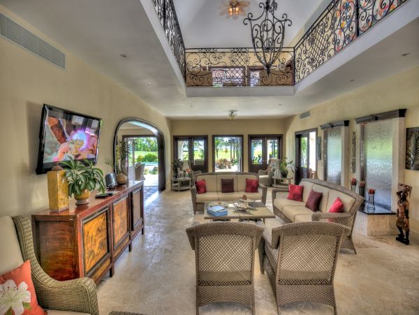 Punta Cana Luxury Vacation Villa Sleeps 8 Guests