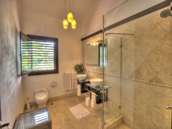 Punta Cana Luxury Vacation Villa Sleeps 8 Guests