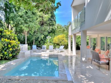 Dominican Republic Home 942770