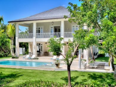 Resort located near Playa Blanco