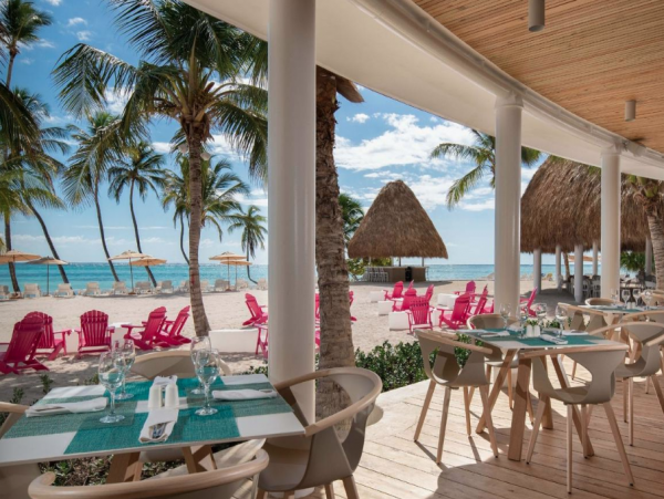 Private 6 Bedroom Cottage Villa