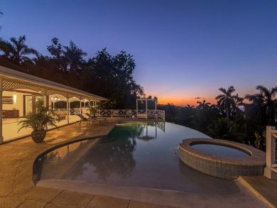 Jamaica Home 942851