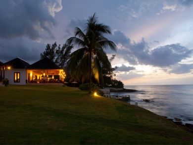 Jamaica Home 942854