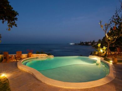Jamaica Home 942861