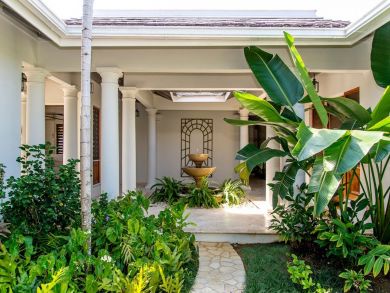 Jamaica Home 942863