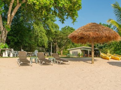 Jamaica Home 942877 Jamaica Home 942877