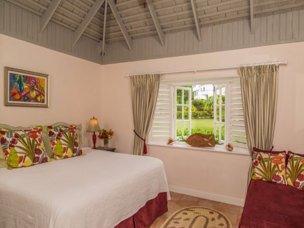 The Ultimate Jamaica Luxury Pool Villa Staff Call Today