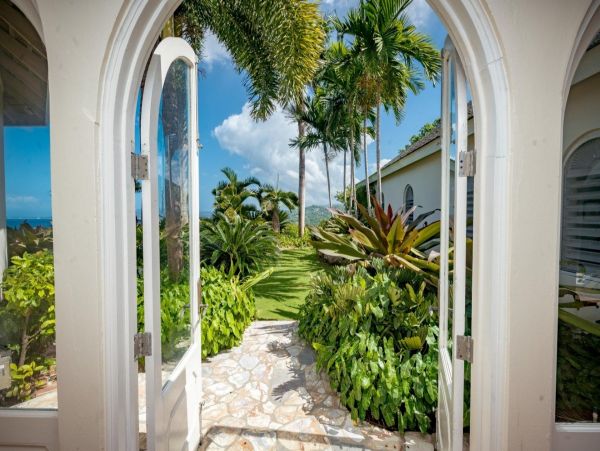 Elegant Seven Bedroom Montego Bay Estate wit Views of the Caribbean Sea