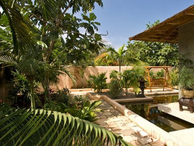 Jamaica Home 942916