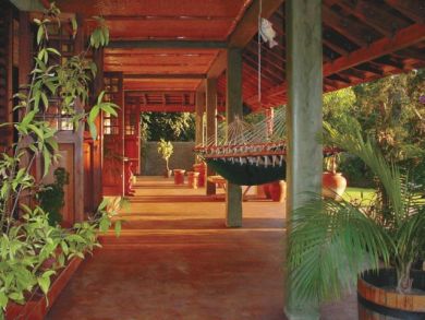 Jamaica Home 942916