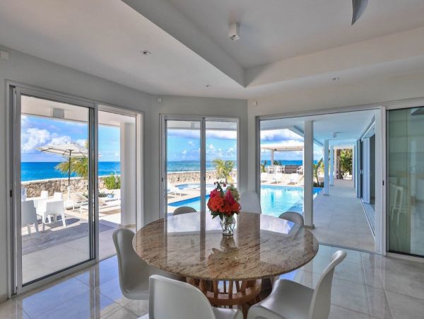Luxury Beachfront Villa in Saint Martin | Sunset Views