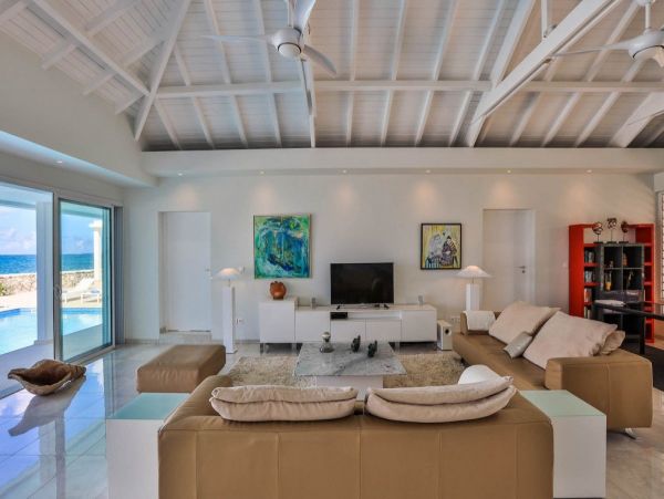 Luxury Beachfront Villa in Saint Martin | Sunset Views