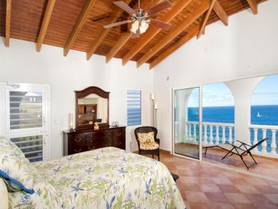 ST. MARTIN 5 BEDROOM 4.5 BATH POOL VILLA