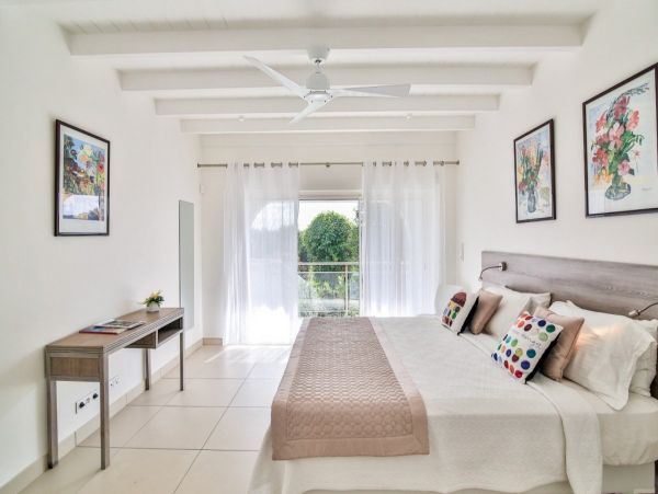 St. Maarten Vacation Pool Villa Five Bedrooms Ocean Views