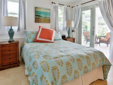 Beautiful Six Bedroom on Trou Rolland Bay