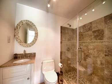 Beautiful Six Bedroom on Trou Rolland Bay