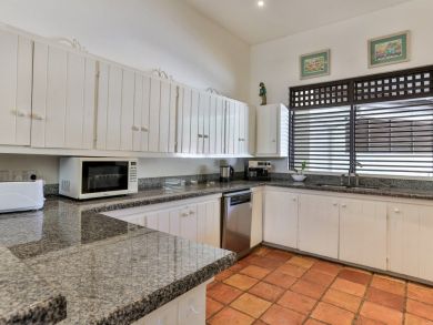 Fully Staffed Estate in St Lucia