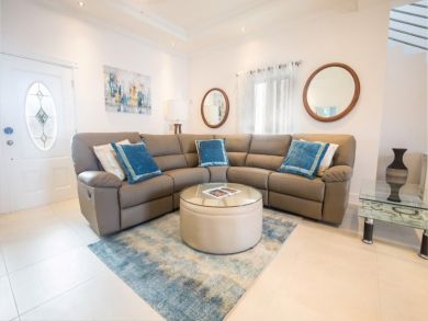 St. Lucia Home 943021