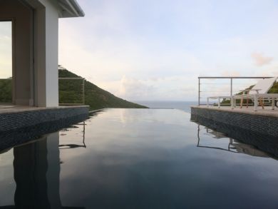 St. Lucia Home 943025