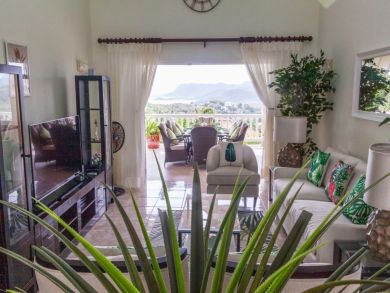 St. Lucia Home 943037