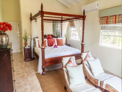 St. Lucia Home 943037