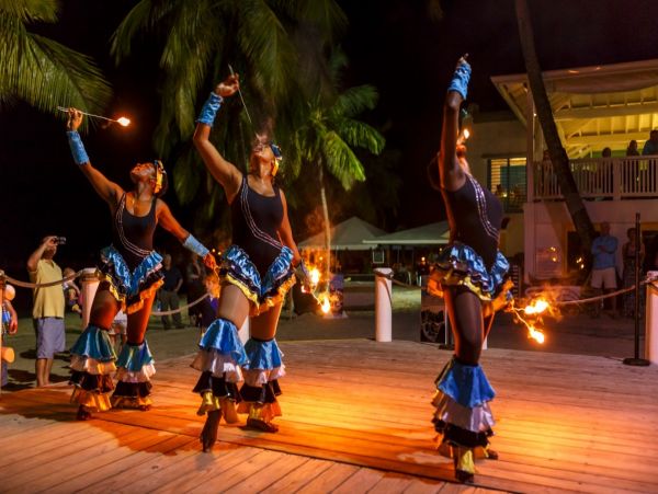 St Lucia Luxury Vacation Villa Short Walk to Beach