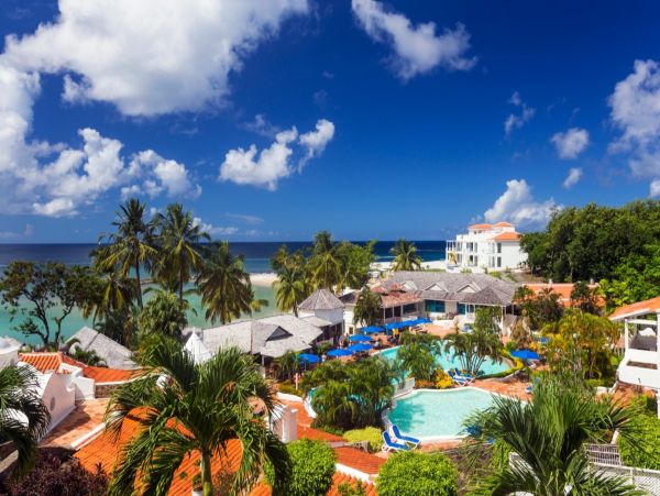 St Lucia Luxury Vacation Villa Short Walk to Beach