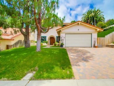 Private 4 Bedroom Family Home with Hot Tub & Huge Back Yard