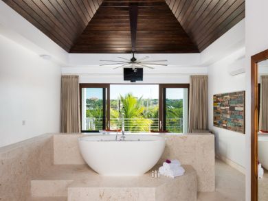 Turks And Caicos Home 943128