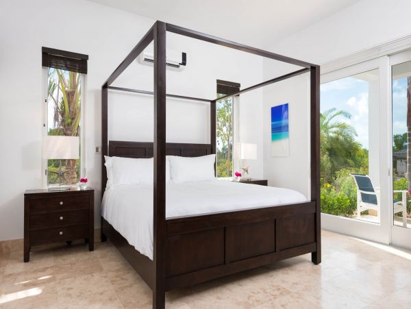 Beach Front Villa in Turks and Caicos