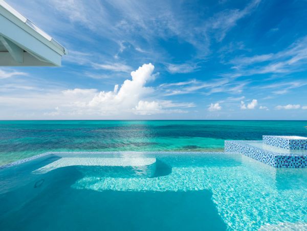 Beach Front Villa in Turks and Caicos