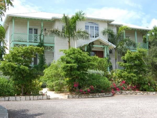 Turks & Caicos Luxury Villa Overlooking Sapodilla Bay