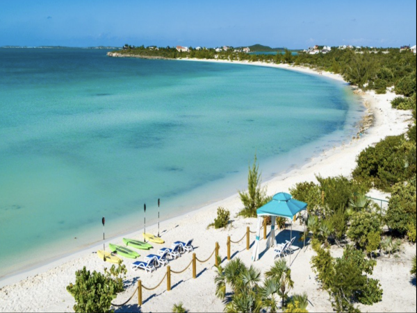 Gorgeous Beach Front Home with 4 Bedrooms